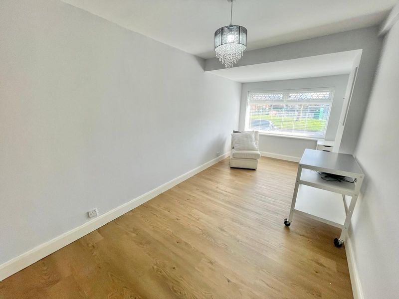 Ascot Drive Great Sutton